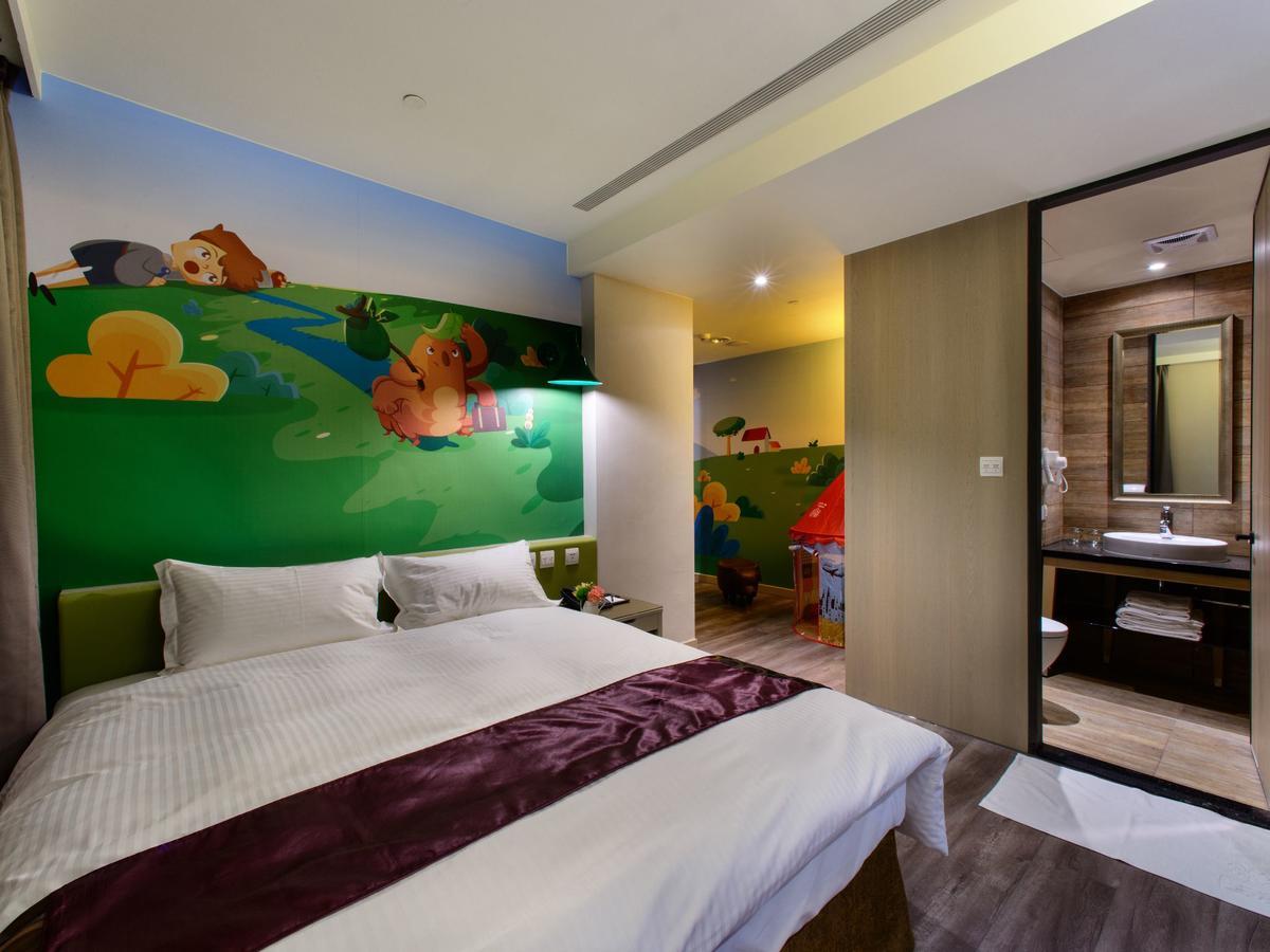 Stay Hotel - Taichung Zhongqing Extérieur photo