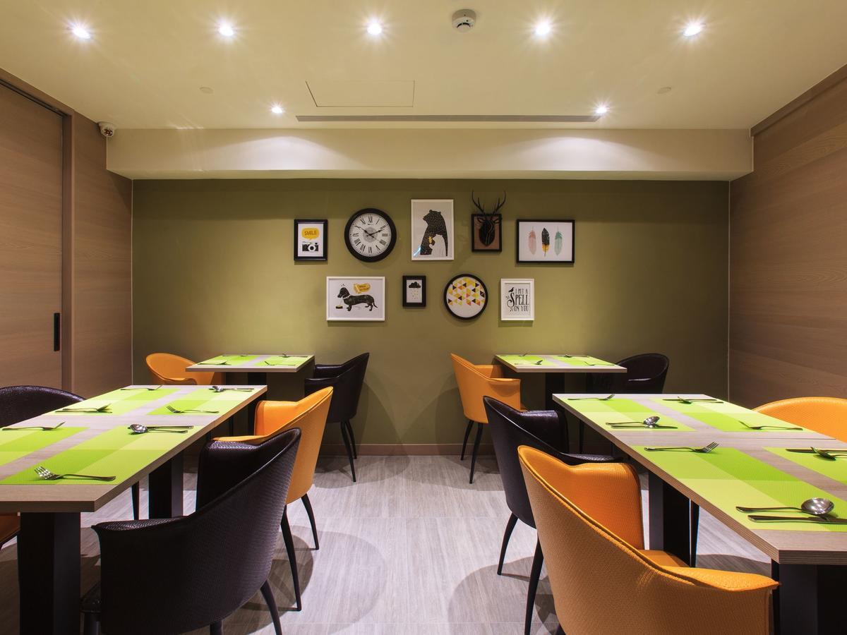 Stay Hotel - Taichung Zhongqing Extérieur photo