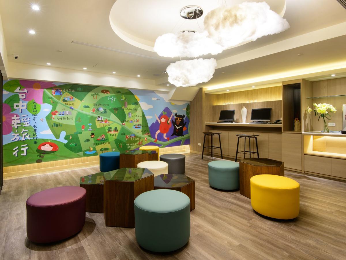 Stay Hotel - Taichung Zhongqing Extérieur photo