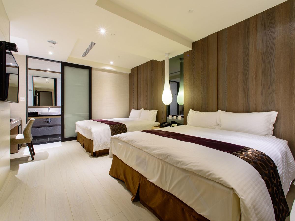 Stay Hotel - Taichung Zhongqing Extérieur photo