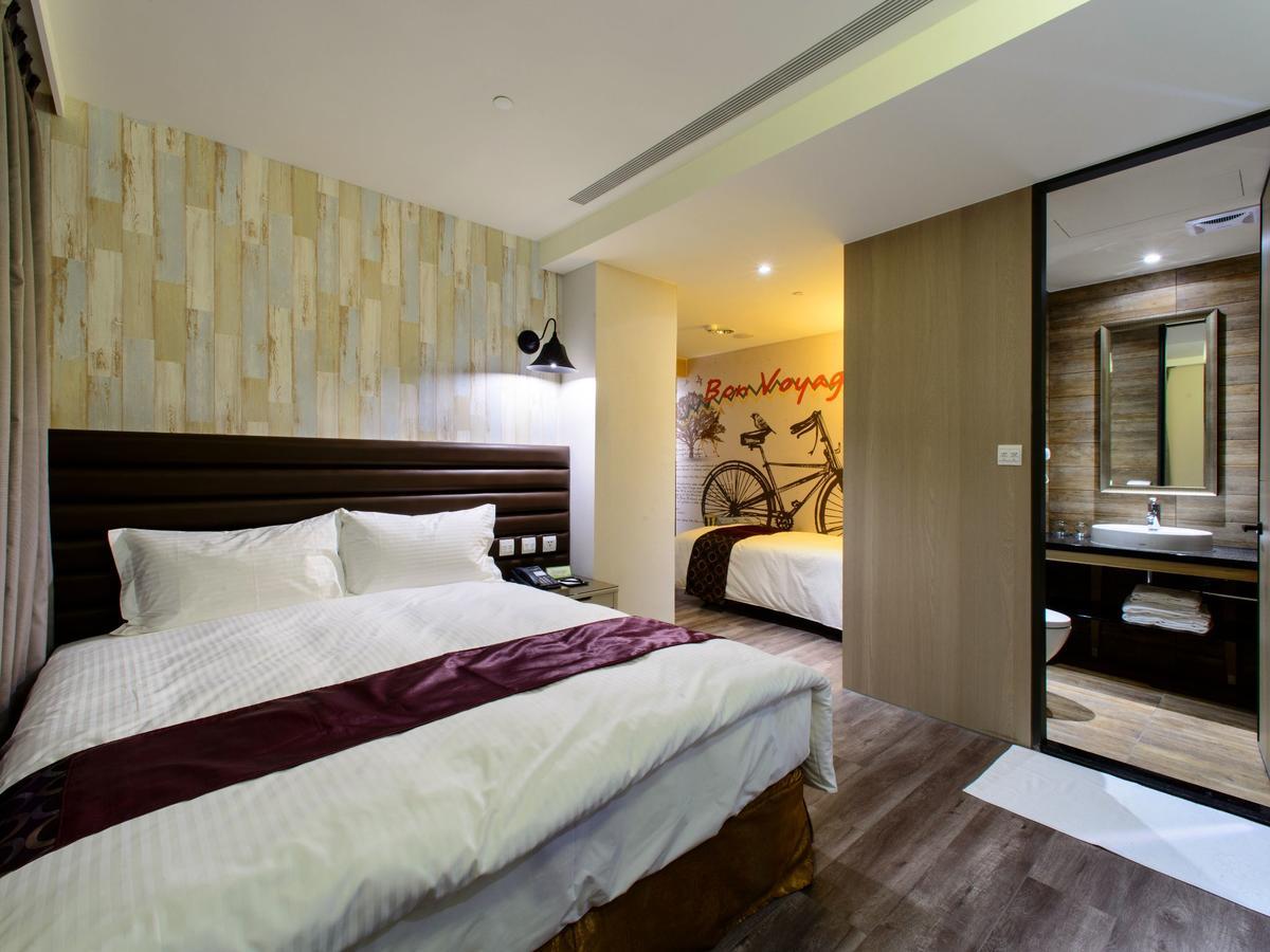 Stay Hotel - Taichung Zhongqing Extérieur photo